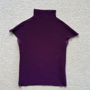 Issey Miyake Ribbed Purple Short Sleeve Top